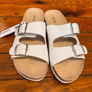 Sonoma Artwork Buckle Slides Sandals Size 10 Leather White Shoes NWOB
